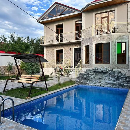 Friend'S House Villa Gabala Exteriör bild