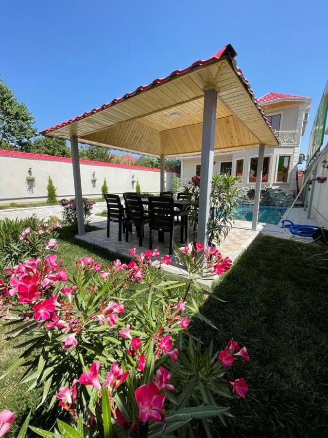 Friend'S House Villa Gabala Exteriör bild