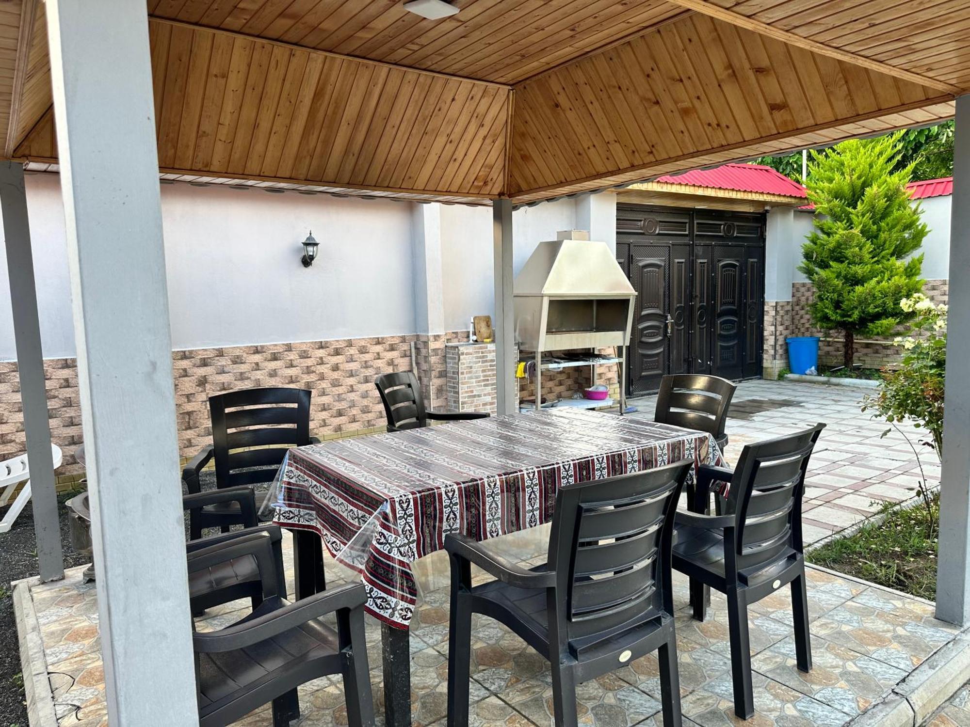 Friend'S House Villa Gabala Exteriör bild
